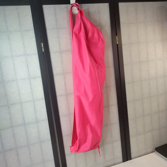 lululemon Neon Pink The Yoga Bag Adjustable Straps w/ Zipper Pockets Water-Repel - Picture 3 of 16